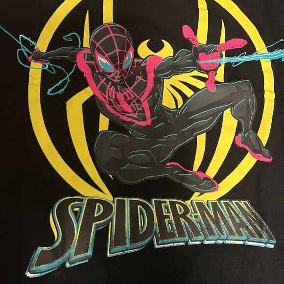 NWT Spider-Man Kids Black T-Shirt  Sz L 10-12 Miles Morales - Picture 2 of 6